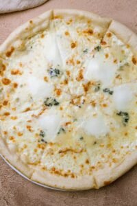 garlic-white-pizza
